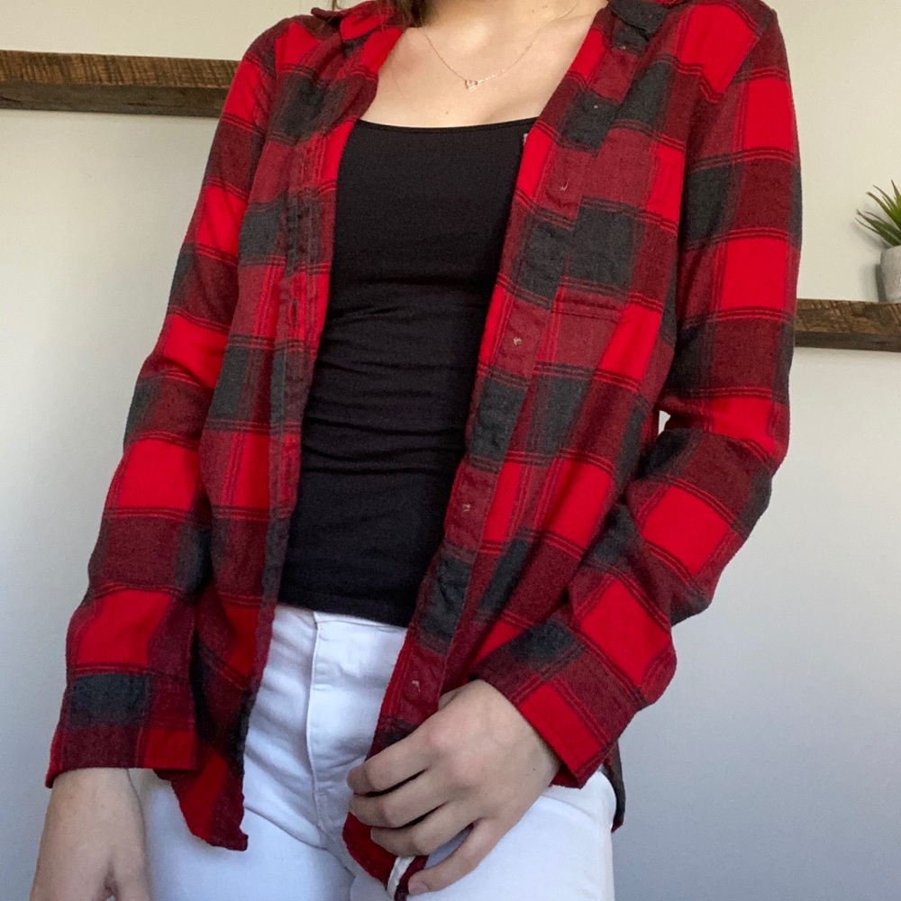 American Eagle red & black flannel!❤️🖤